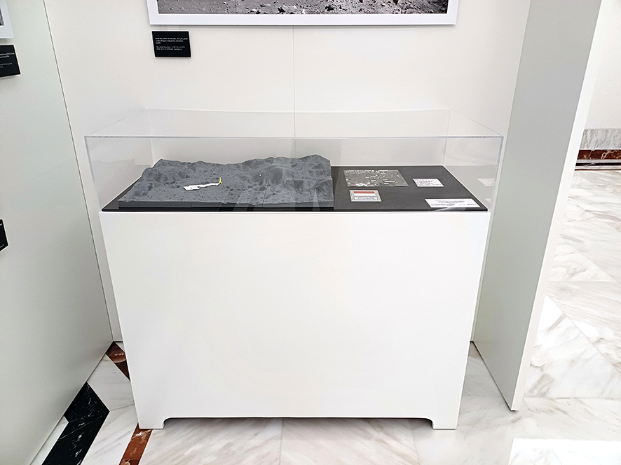Monaco 2024 : Exposition Apollo 16 maquette site Apollo 16