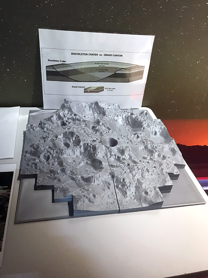 FDS 2024 Pic du midi : La maquette du Pôle sud de la Lune